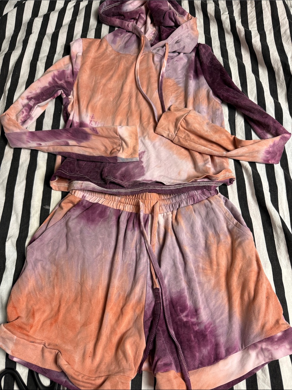 Kids Tie-Dye Hoodie & Shorts Pajama Set - Purple & Orange